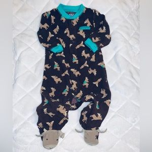 Carters footsie pjs!